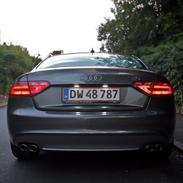 Audi A5 3,2 FSI Coupe 