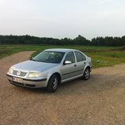 VW bora 2.0 highline SOLGT!