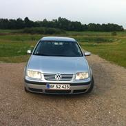 VW bora 2.0 highline SOLGT!