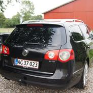 VW Passat Comfortline 2.0 TDI