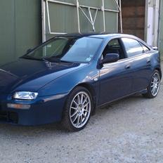 Mazda 323F BA 1,8L