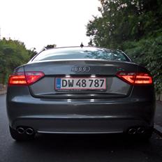 Audi A5 3,2 FSI Coupe 