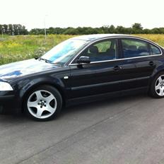 VW Passat 2,0 130 limousine