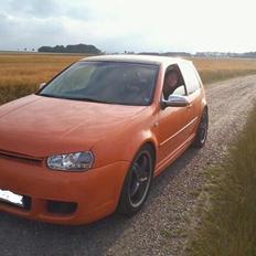 VW Golf 4 --Solgt--