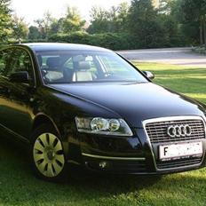 Audi A6 2.4 Multitronic (4F)