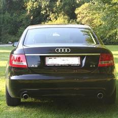 Audi A6 2.4 Multitronic (4F)