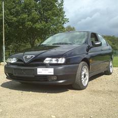 Alfa Romeo 146