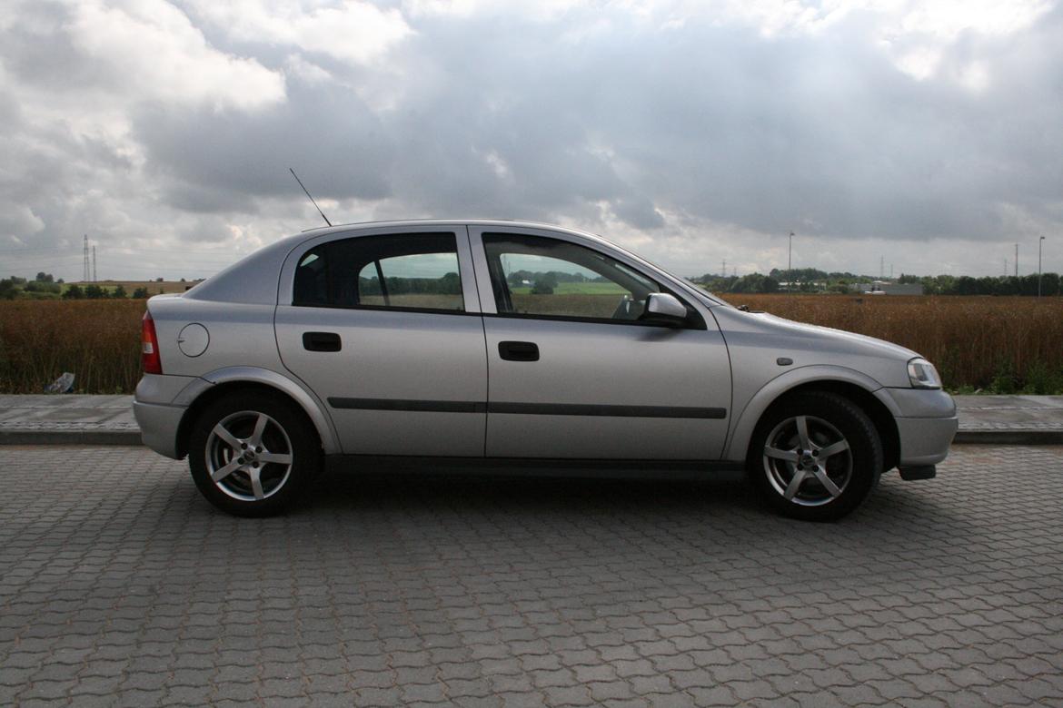 Opel Astra 1,6 16v Comfort (Solgt) billede 6