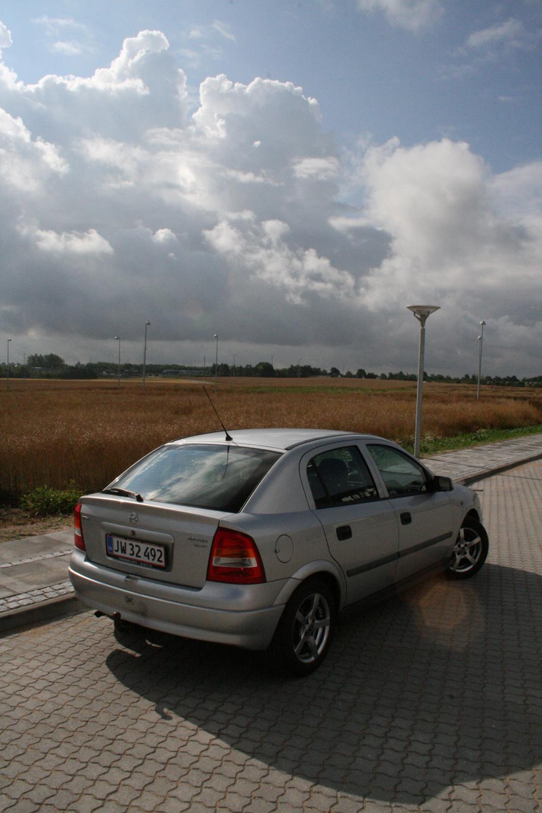 Opel Astra 1,6 16v Comfort (Solgt) billede 5