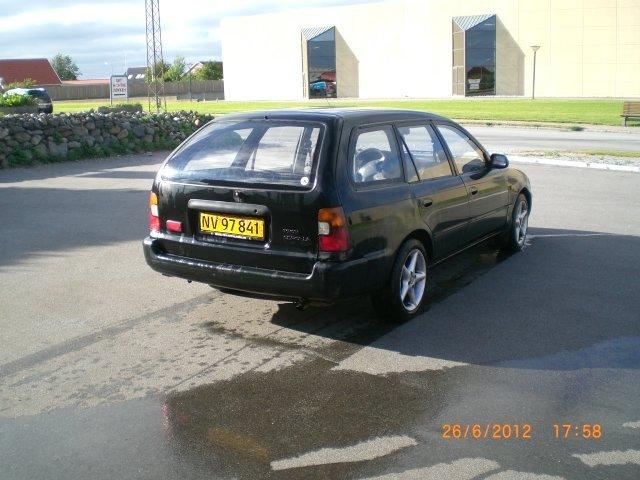 Toyota Corolla van 1,3 billede 1