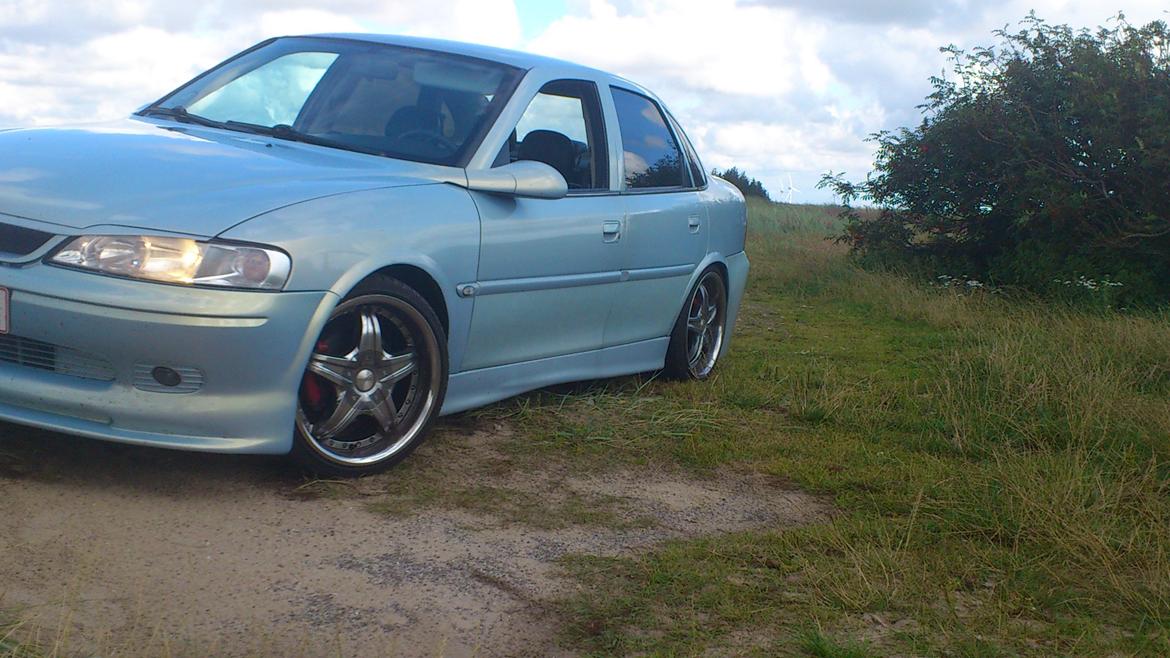 Opel Vectra b BYTTET billede 2
