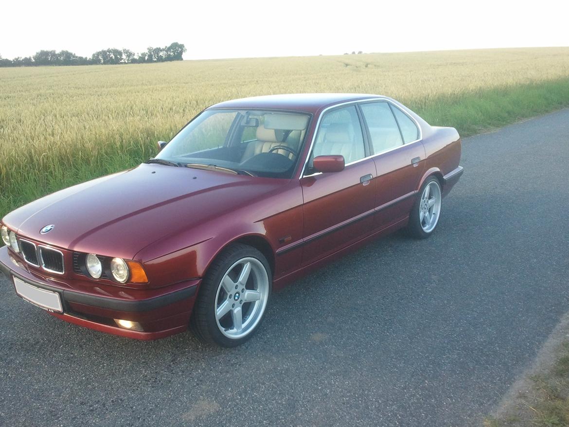 BMW 518I Excutive billede 2