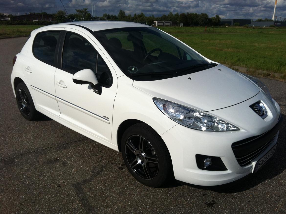 Peugeot 207 98G billede 2