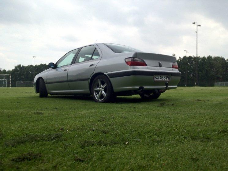 Peugeot 406 3.0 V6 billede 3