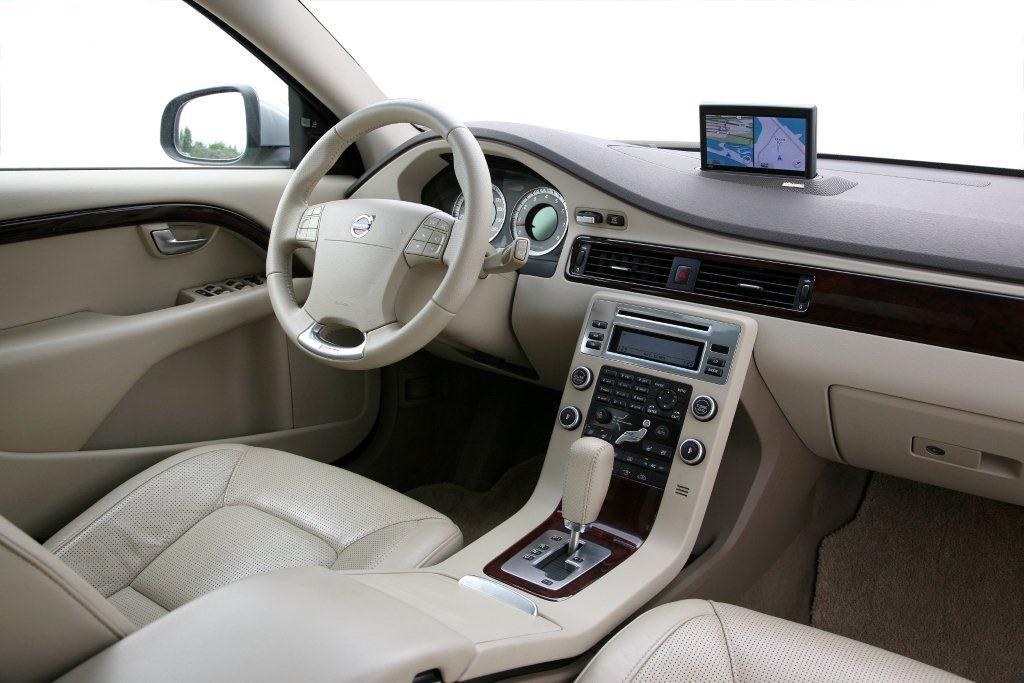 Volvo V70 T6 - SOLGT billede 3