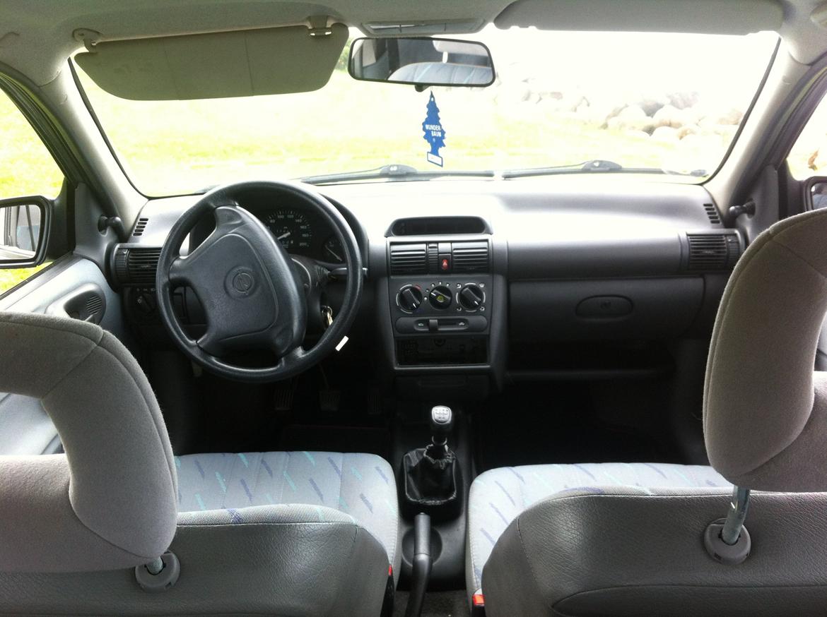 Opel corsa swing 1.2 billede 8