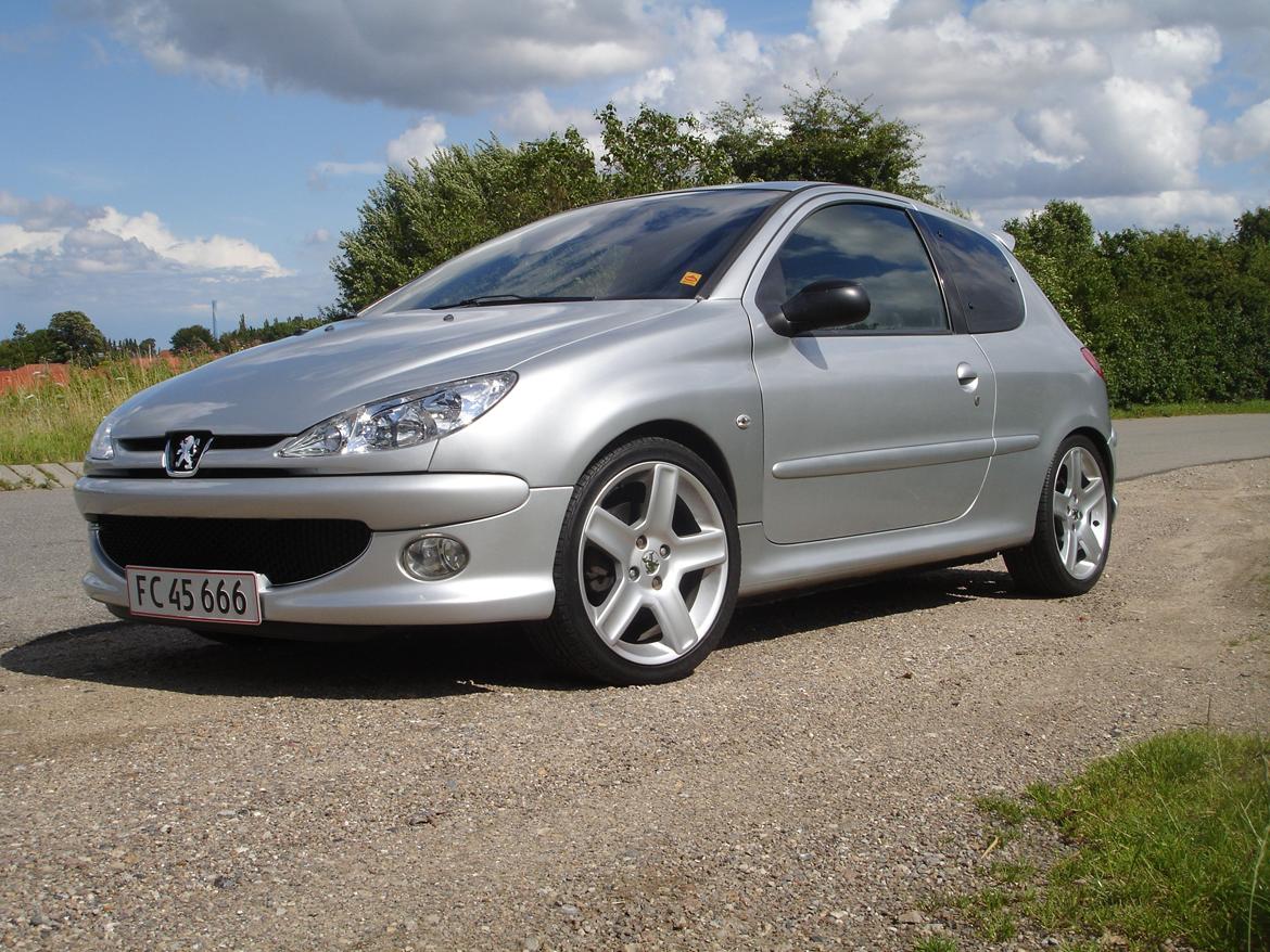 Peugeot 206 2,0 RC billede 1