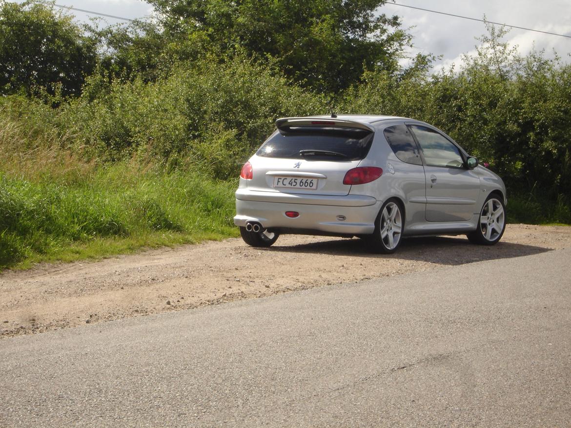 Peugeot 206 2,0 RC billede 4