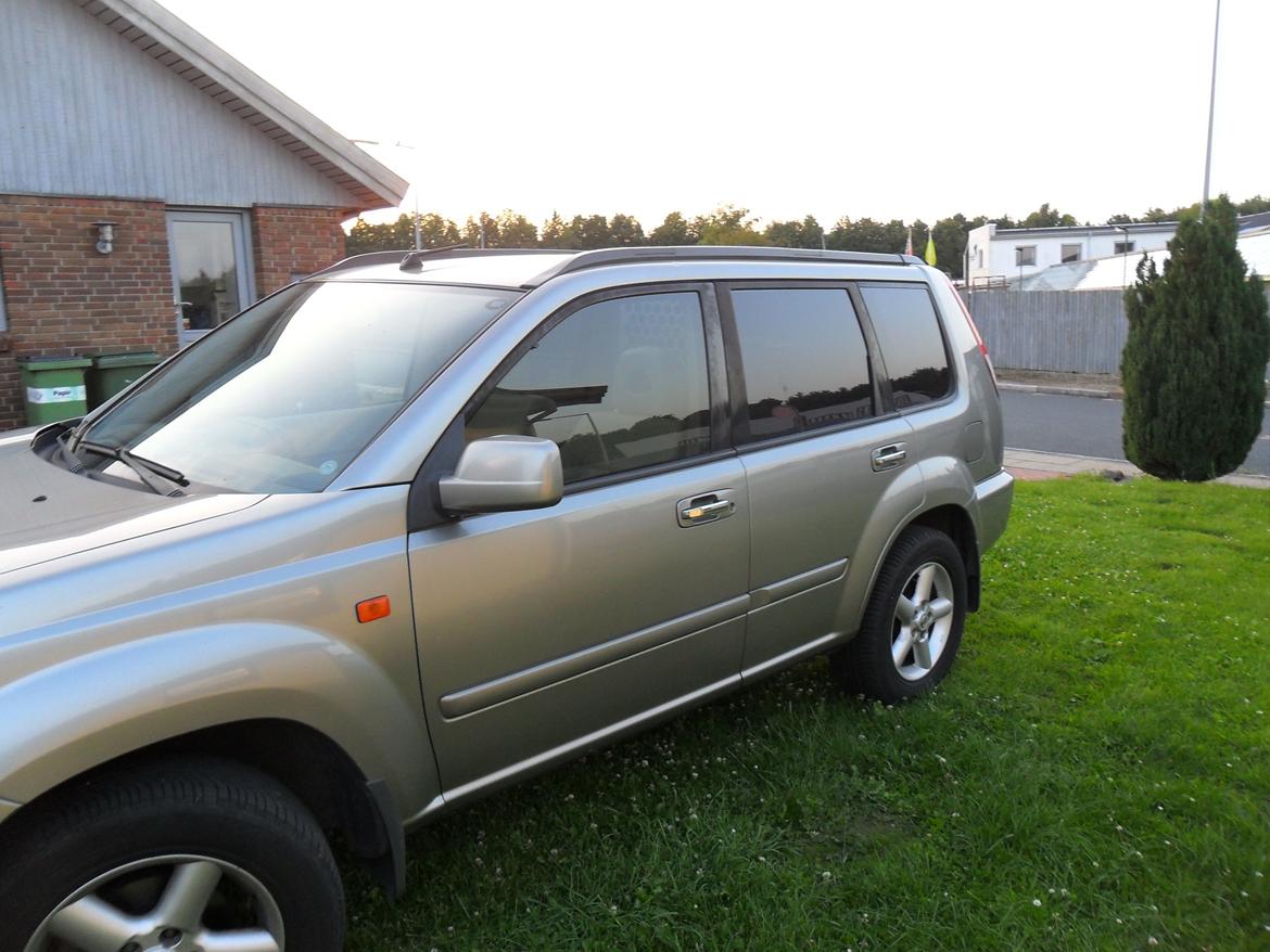 Nissan x-trail 2.5 billede 11