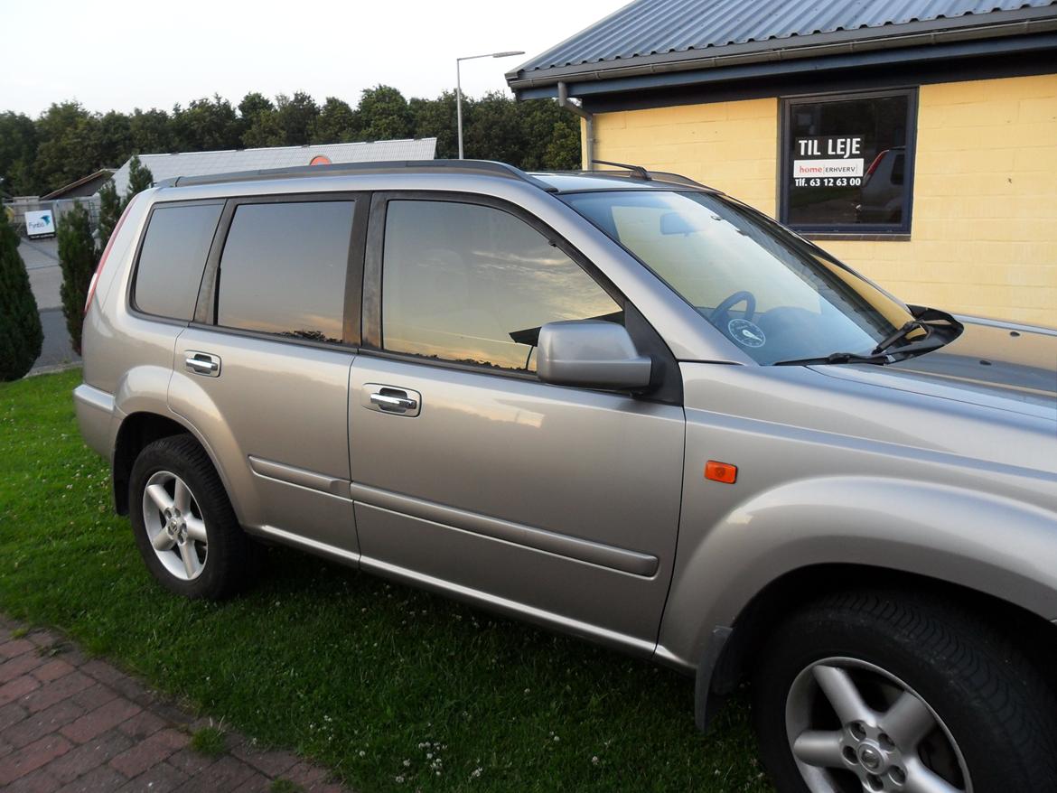 Nissan x-trail 2.5 billede 12