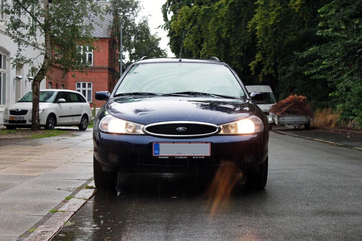 Ford Mondeo 1.8 billede 1
