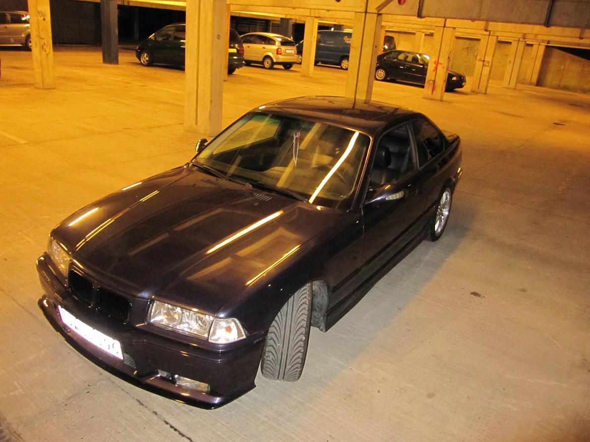 BMW E36 318IS billede 5