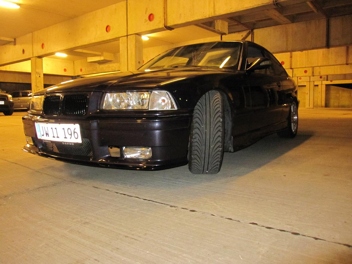 BMW E36 318IS billede 6