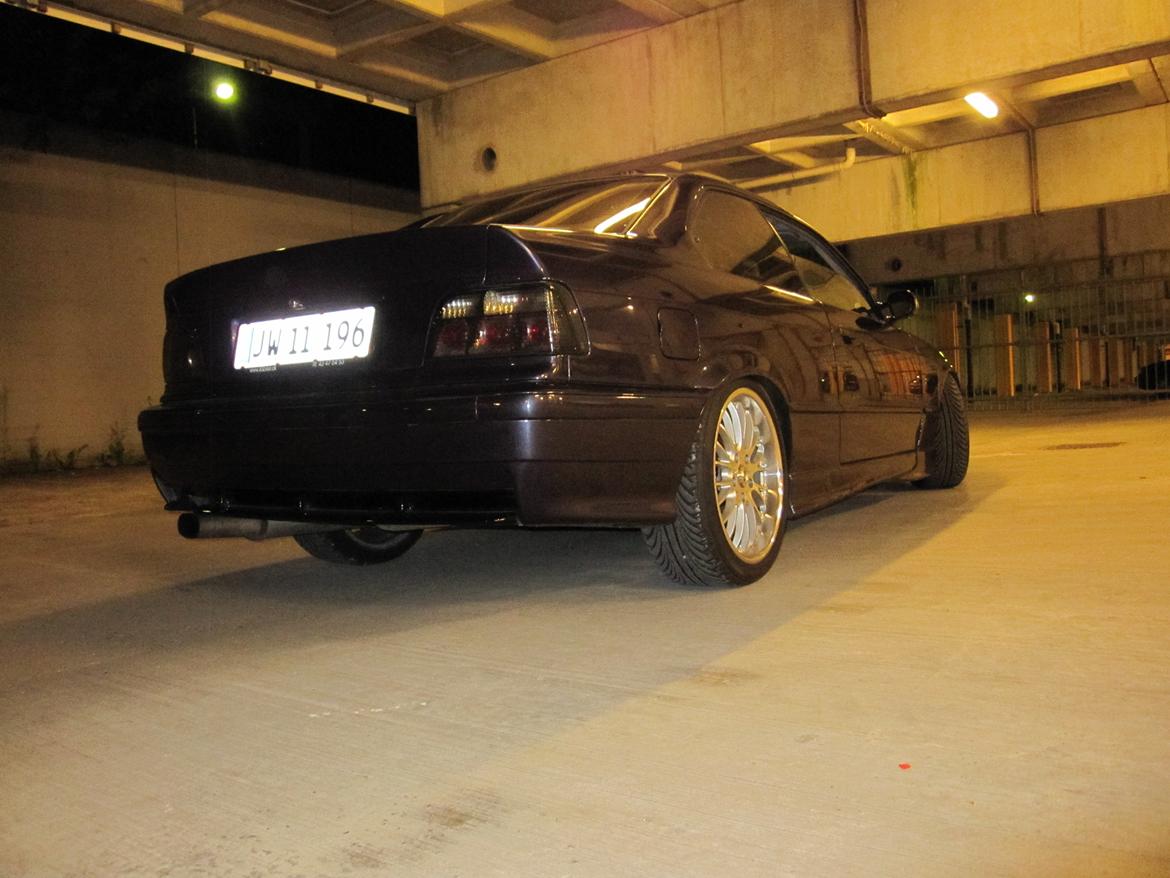 BMW E36 318IS billede 9