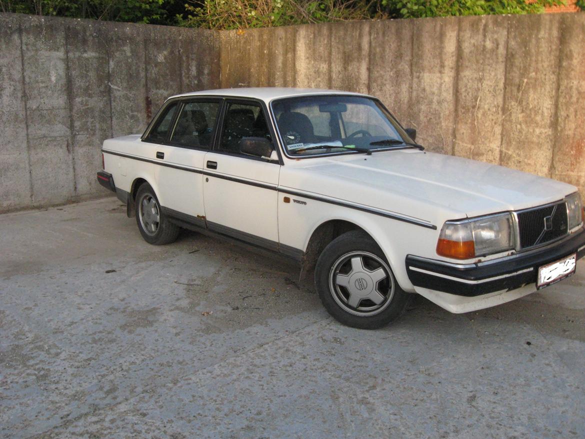 Volvo 240 GL billede 2