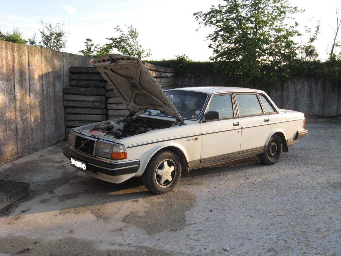 Volvo 240 GL billede 3