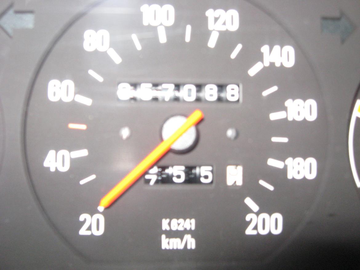 Volvo 240 GL billede 15