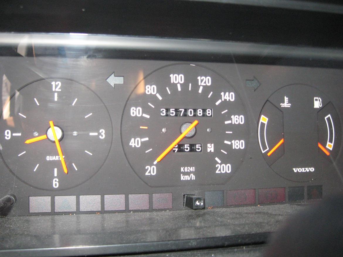 Volvo 240 GL billede 16