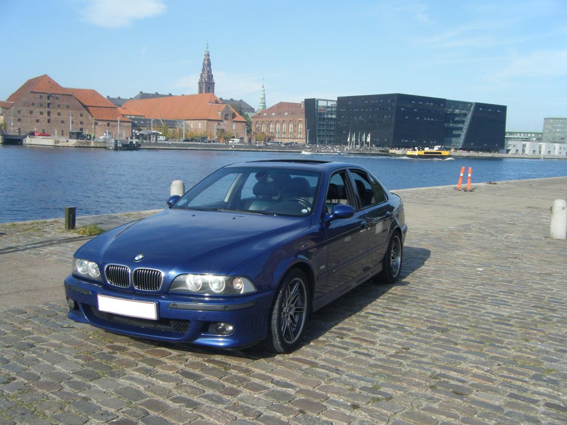 BMW e39 M5 billede 1