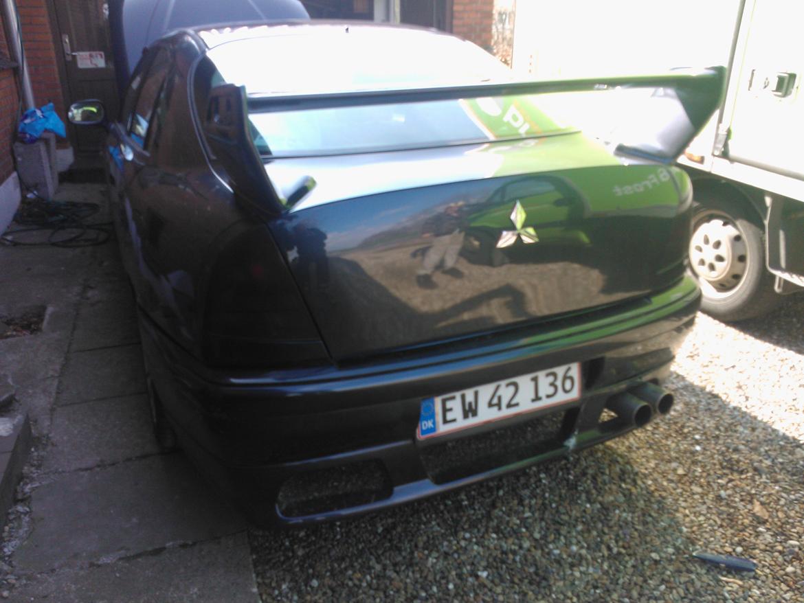 Mitsubishi Carisma 1.8 GLXi Model96/2000 billede 1