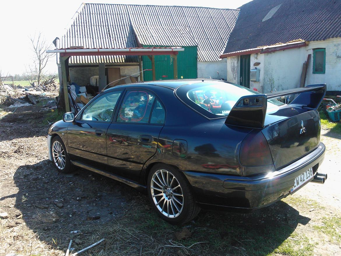 Mitsubishi Carisma 1.8 GLXi Model96/2000 billede 8