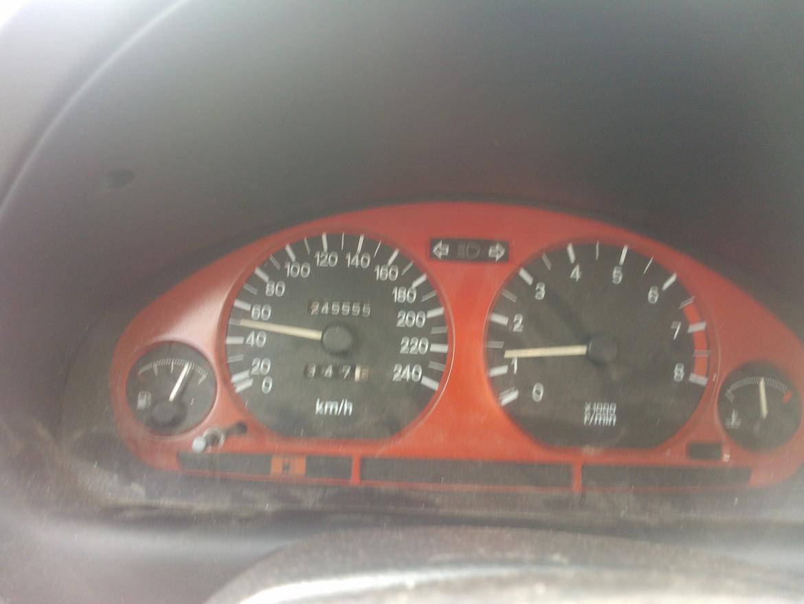 Mitsubishi Carisma 1.8 GLXi Model96/2000 billede 16