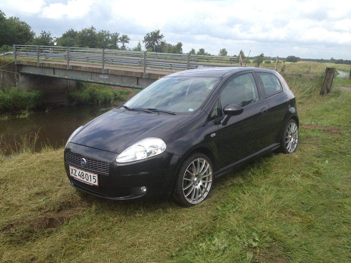 Fiat grande punto MJT 130 sport "solgt" billede 4
