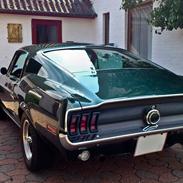 Ford Mustang GT Fastback "Bullitt"