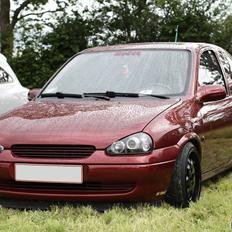 Opel Corsa B 'Cherry'