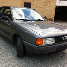 Audi 80