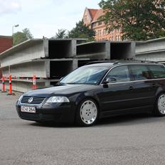 VW Passat 3BG