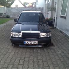 Mercedes Benz 190