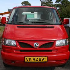 VW Multivan 2.5 TDI