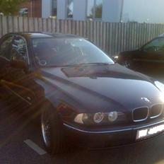 BMW 520i