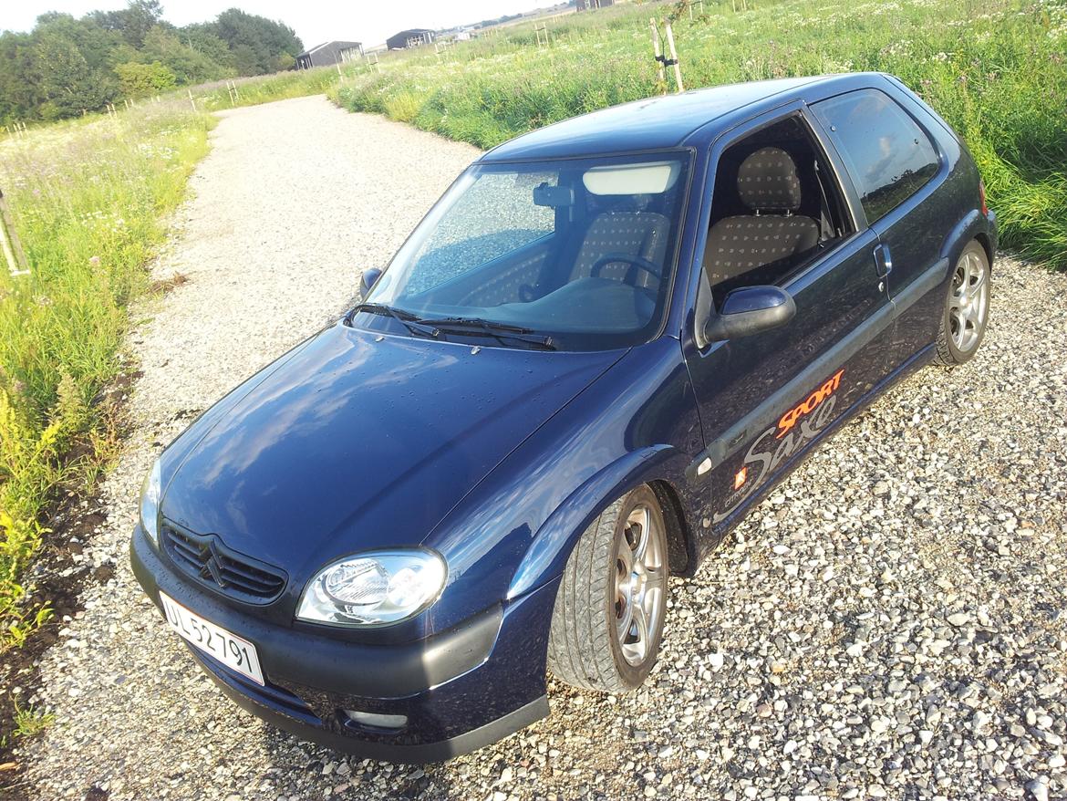 Citroën Saxo 1.6 8v Sport Innovation billede 2