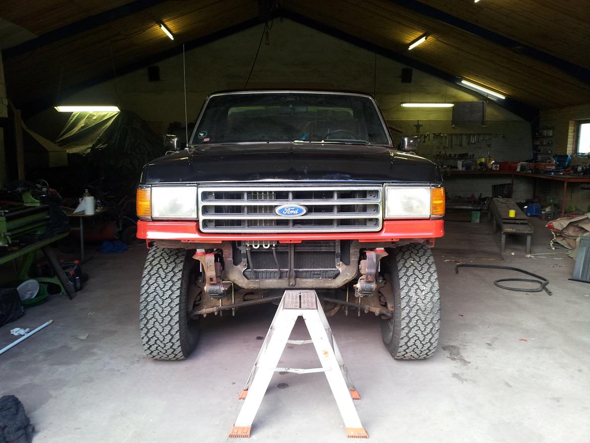 Amerikaner Ford F250 HD 4X4 billede 15