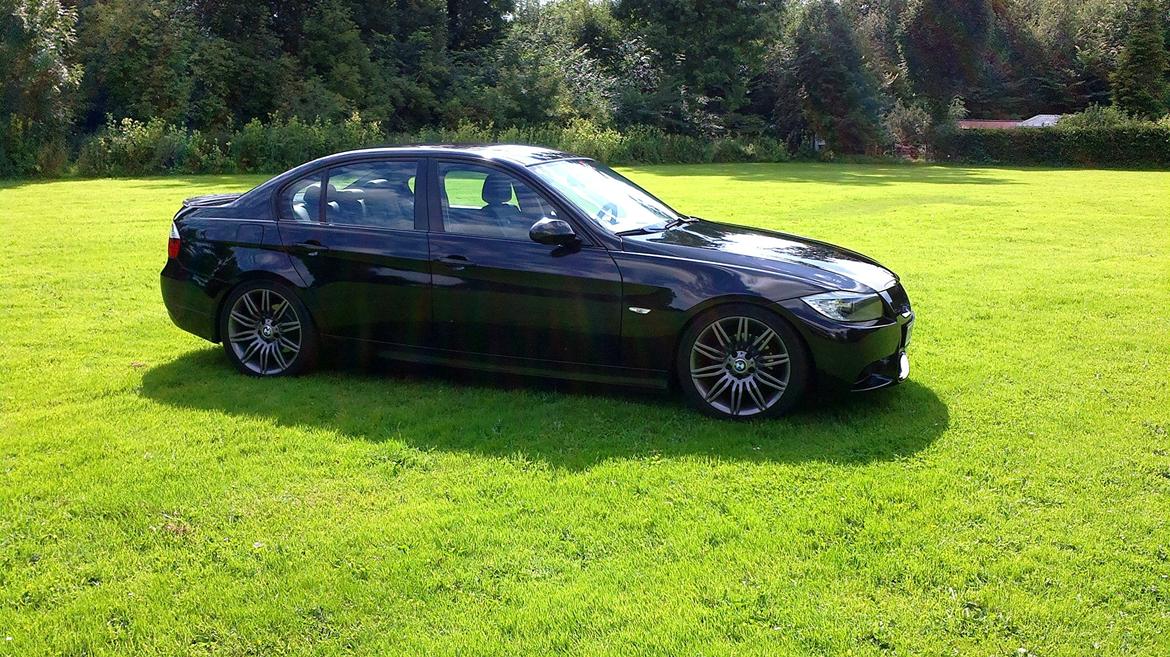 BMW E90 N46 billede 4