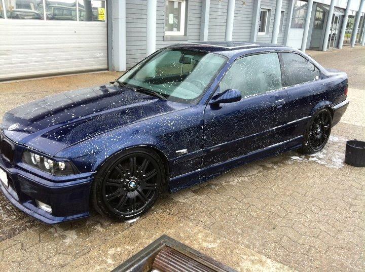 BMW 325i Coupé M-Tech billede 14