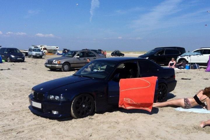 BMW 325i Coupé M-Tech billede 2