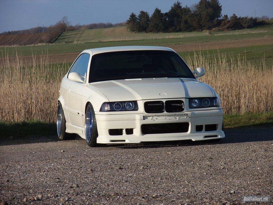 BMW e36 320/325i coupé STANCE !! billede 2